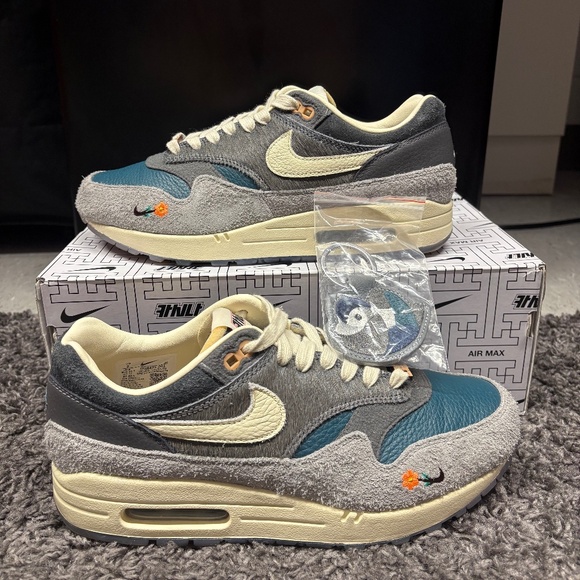 2022 NIKE AIR MAX x KASINA AIR MAX 1 SP Particle Grey Black DQ8475-001 Men's 9 - Picture 1 of 7